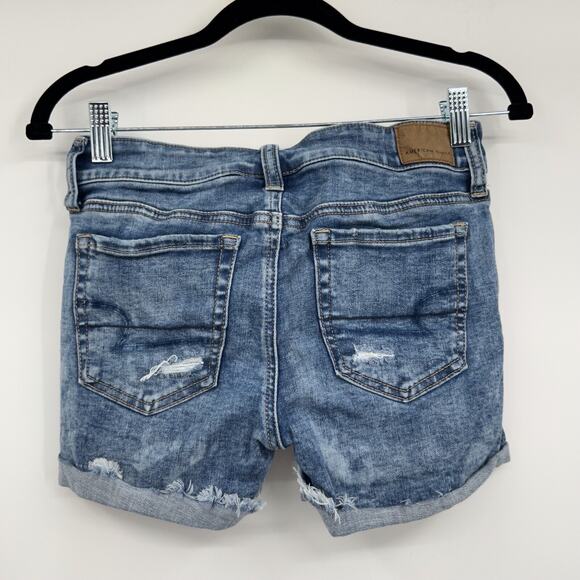 American Eagle Next Level Stretch Distressed Midi Jean Shorts Size 2 - Picture 3 of 5